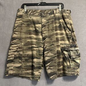 Wrangler Camoflauge Cargo Shorts Mens‎ 34 Green Performance Gorpcore Hiking